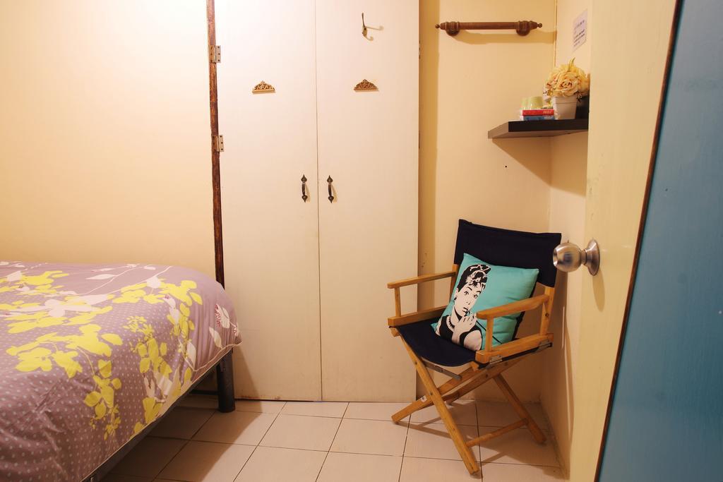 Eco House Apartment Bangkok Exterior photo
